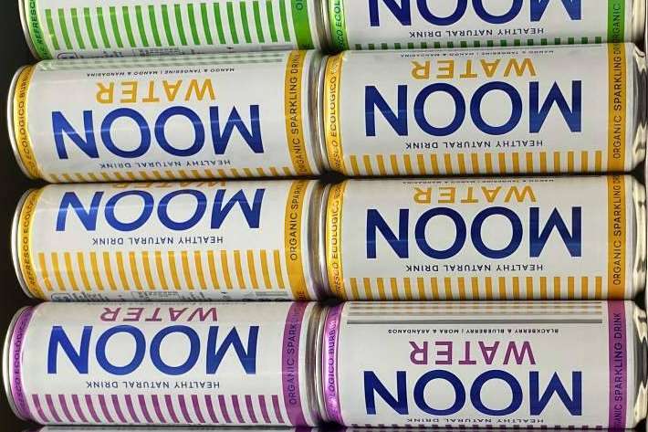 La marca de refrescos saludables que apoya el consumo responsable, MoonWater