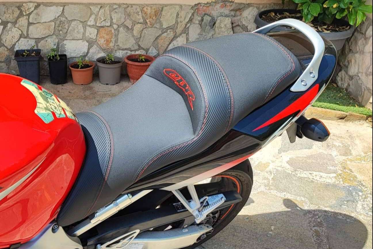 ¿Cómo viajar en moto con total confortabilidad?