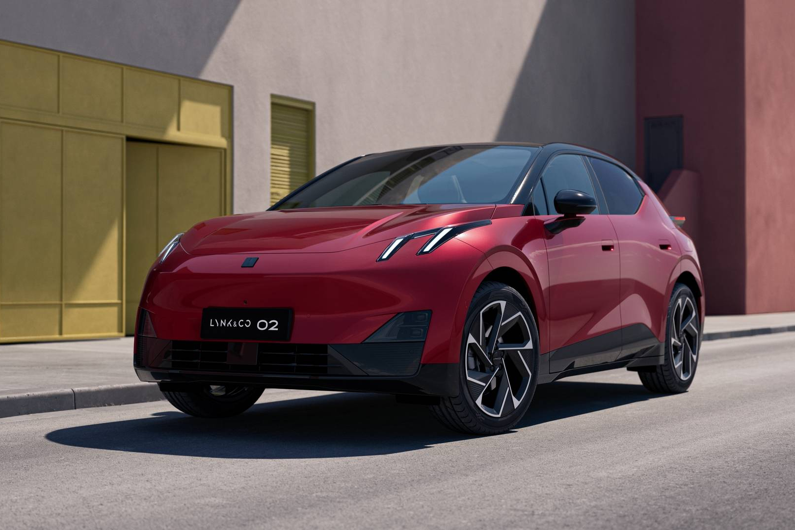 Lynk & Co refuerza su apuesta por la movilidad electrificada con los modelos 08 y 02